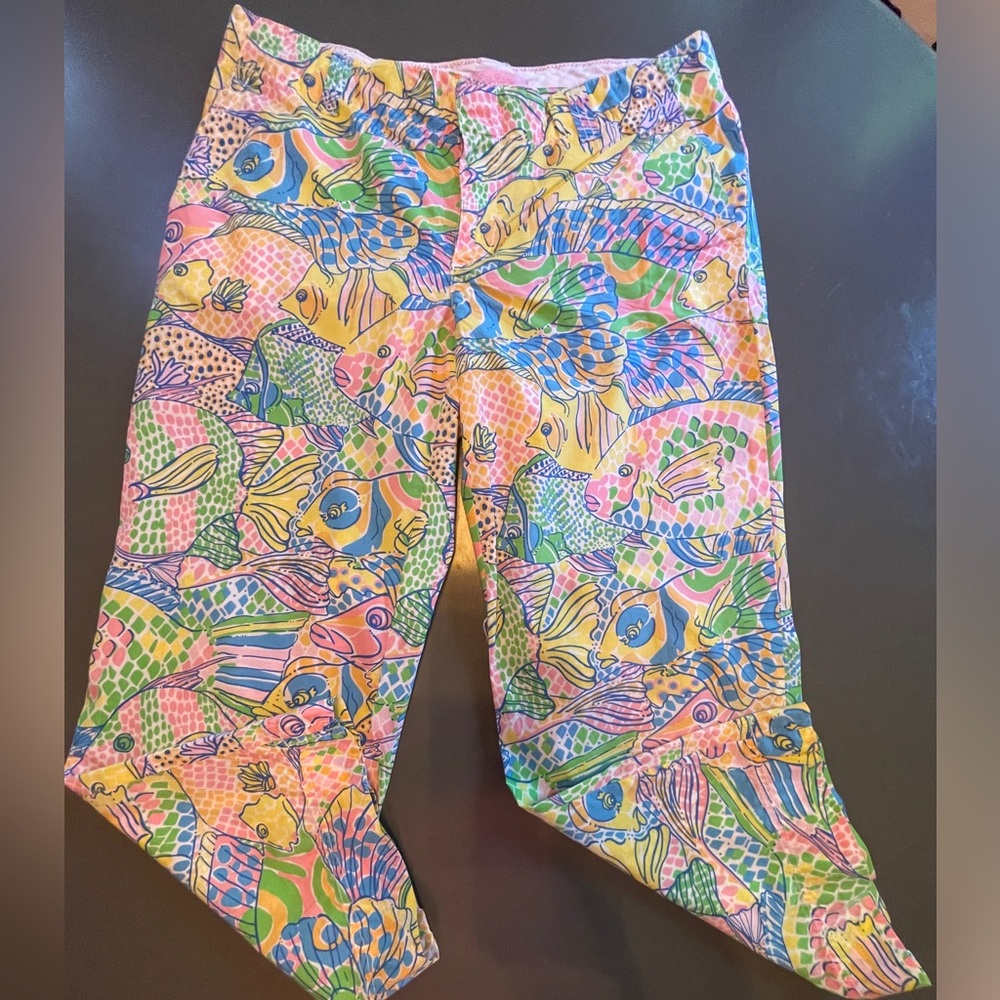 LILLY PULITZER SCHOOL OF FISH PRINT.
